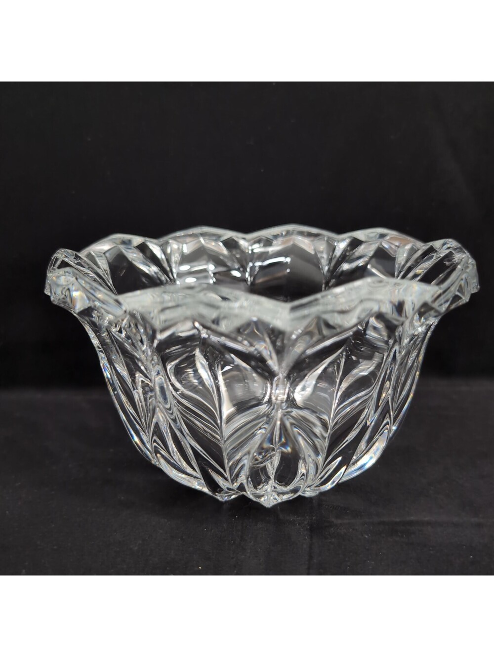 Scalloped VTG Ornate Faceted Lead Crystal Bowl J. G. Durand Cristal Calliope 10"